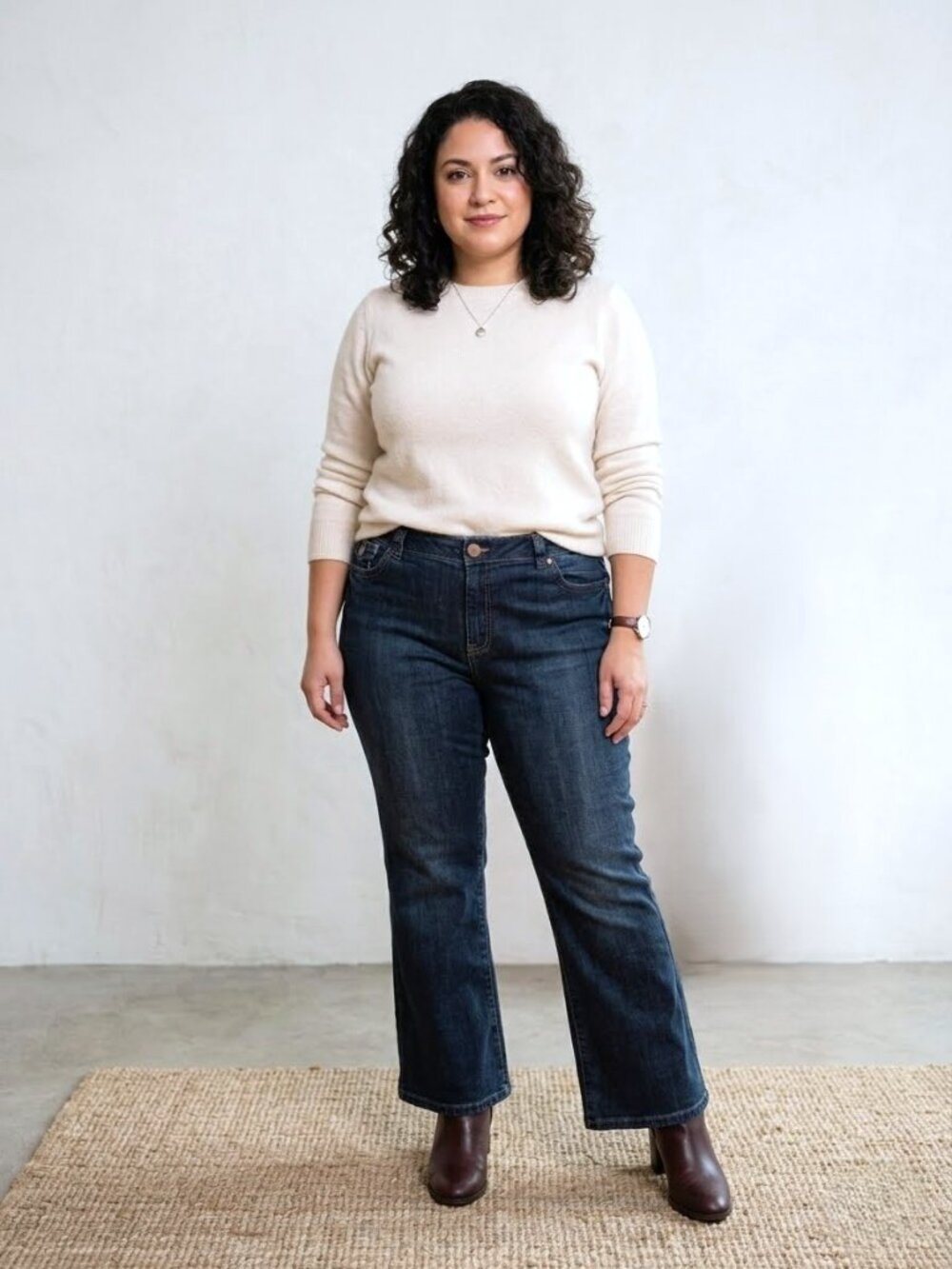 AVENUE Denim Bootcut Jeans. Plus Size 24p